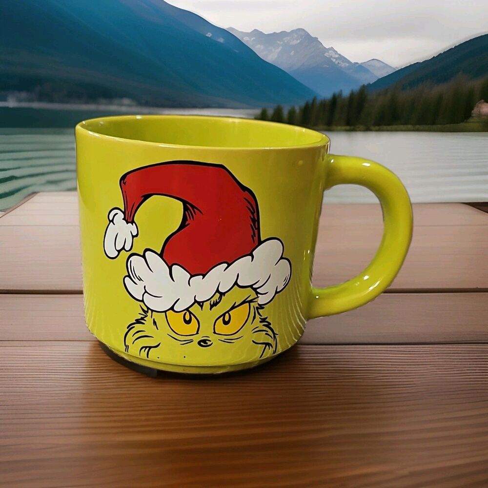Dr. Seuss Grinch 11 oz Ceramic Mug Microwave/Dishwasher Safe Christmas 2024